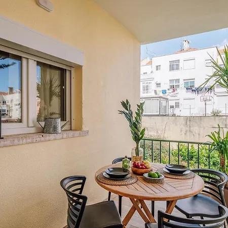 Διαμέρισμα Zou - 3 Bedrooms, Office And Terrace In Alvalade *